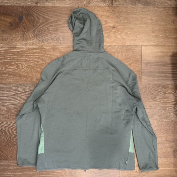 Brand new! Icebreaker Men's Merino Blend Quantum Hybrid Long Sleeve Zip Hoodie - Picture 2 of 4